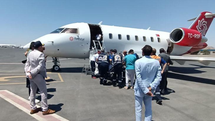 Mısır’da trafik kazası geçiren 3 Türk vatandaşı Türkiye’ye getirildi