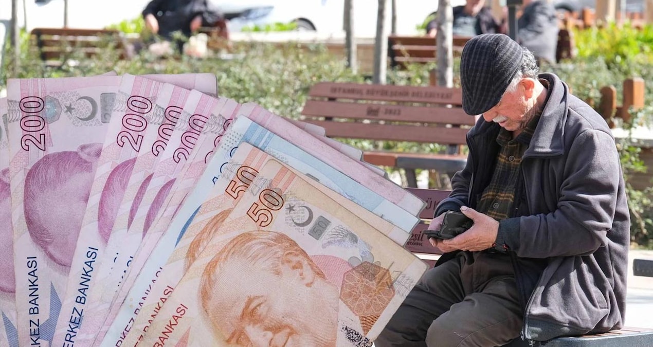 Emeklilerin Ocak ayında göreceği zammı canlı yayında açıkladı